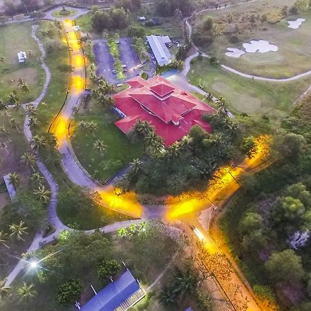 Artitaya Borneo Golf & Resort 파파 외부 사진