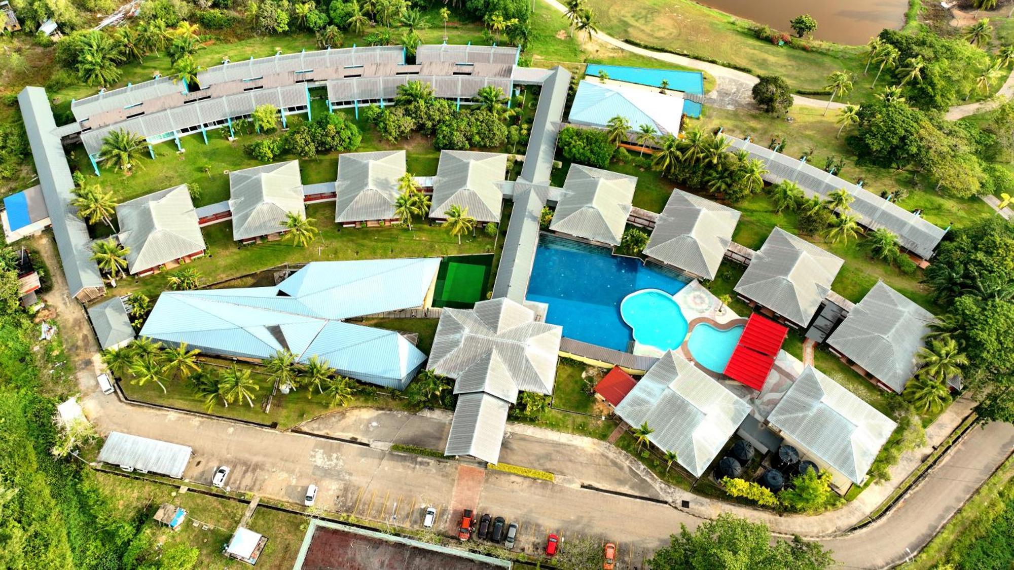 Artitaya Borneo Golf & Resort 파파 외부 사진